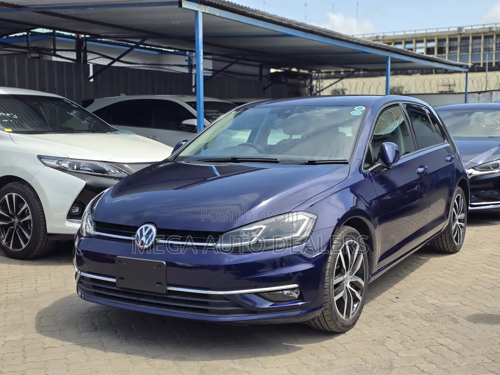 Volkswagen Golf 2018 Blue