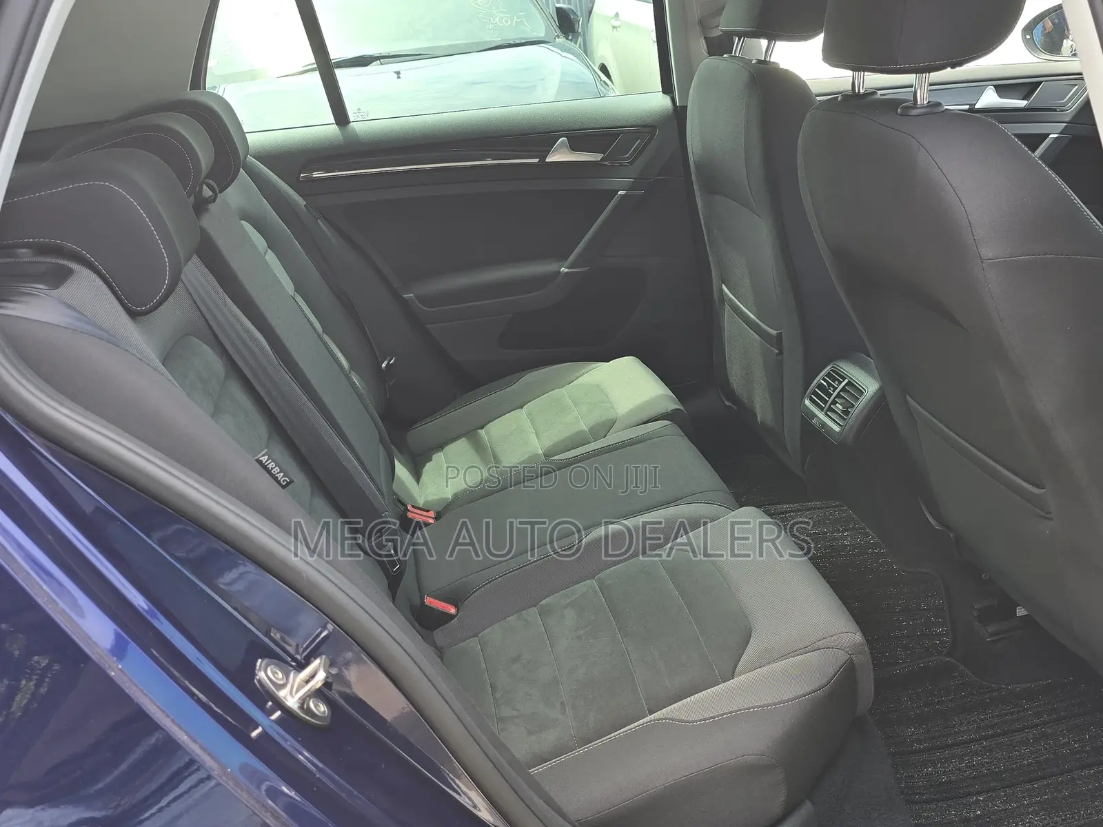 Volkswagen Golf 2018 Blue