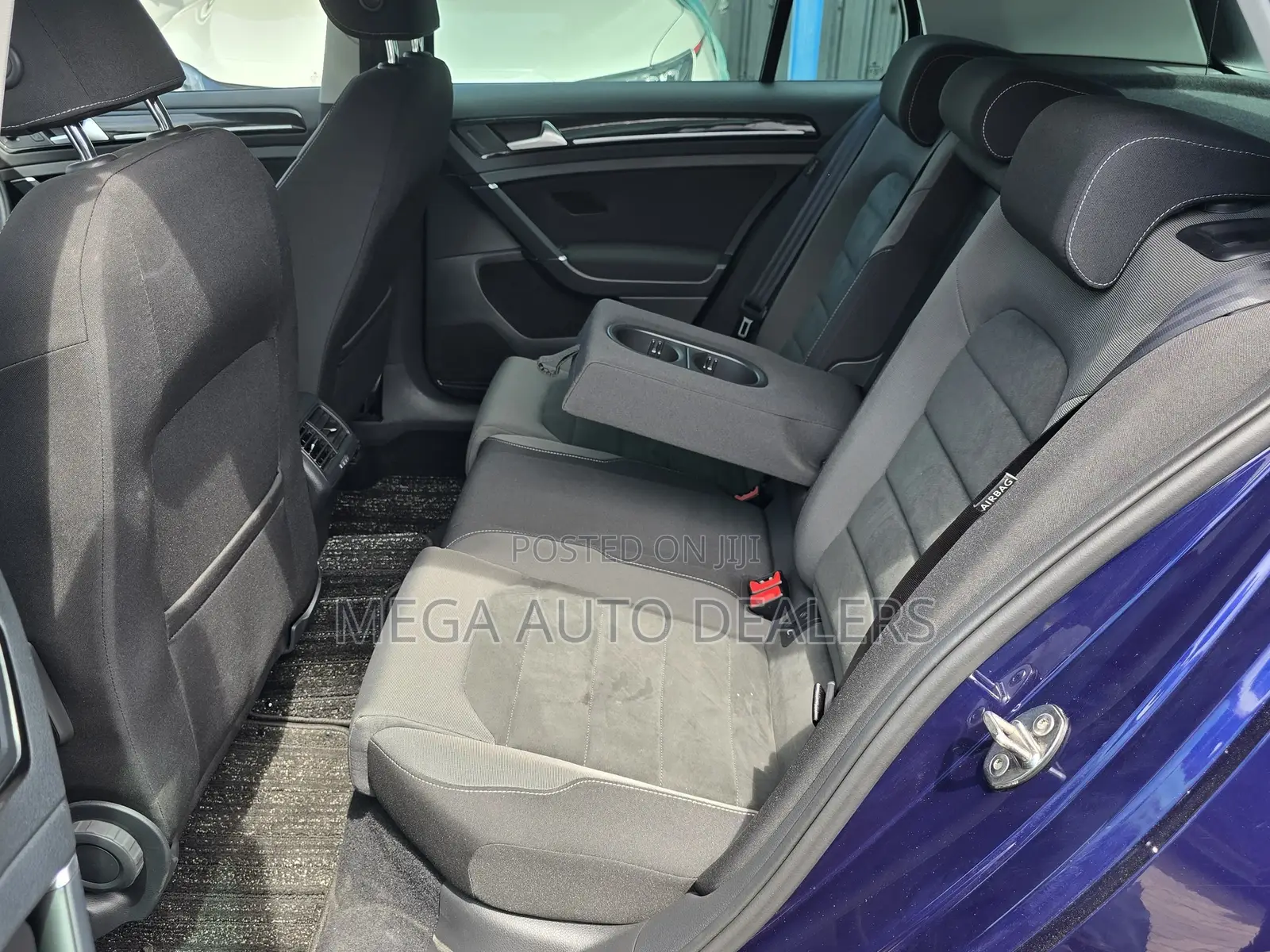 Volkswagen Golf 2018 Blue