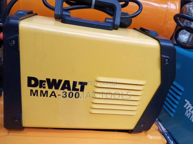 Dewalt Mma-300 Welding Machine