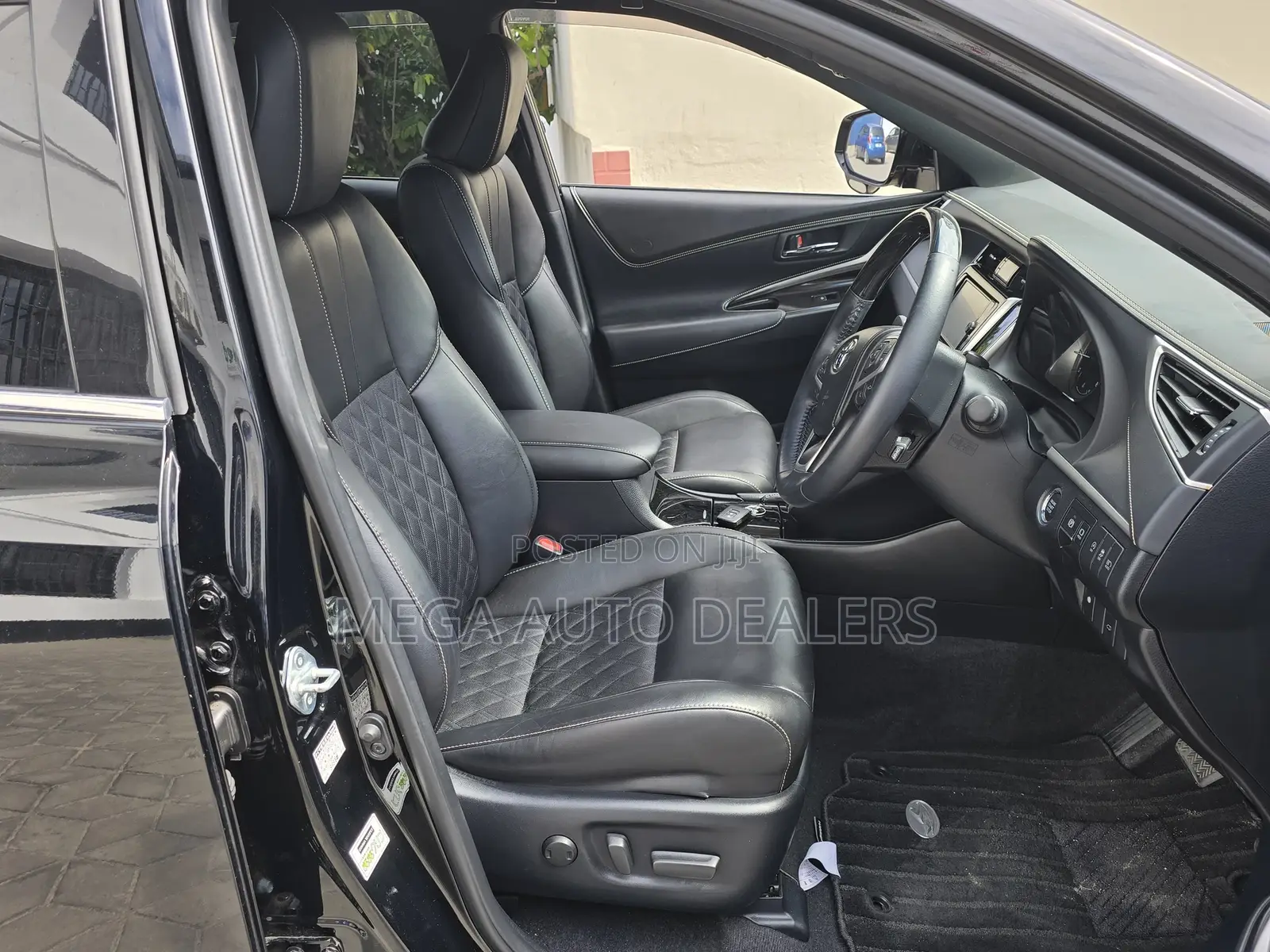 Toyota Harrier 2018 Black