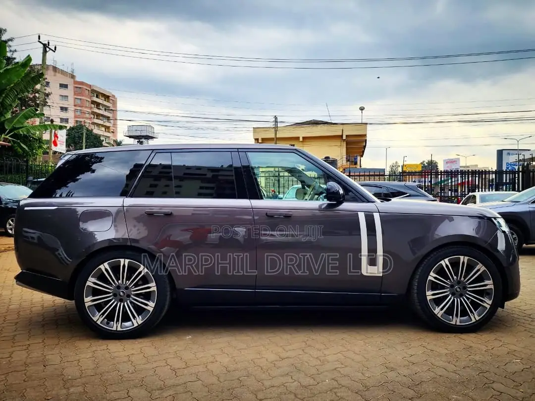 Land Rover Range Rover Vogue 2022 Silver
