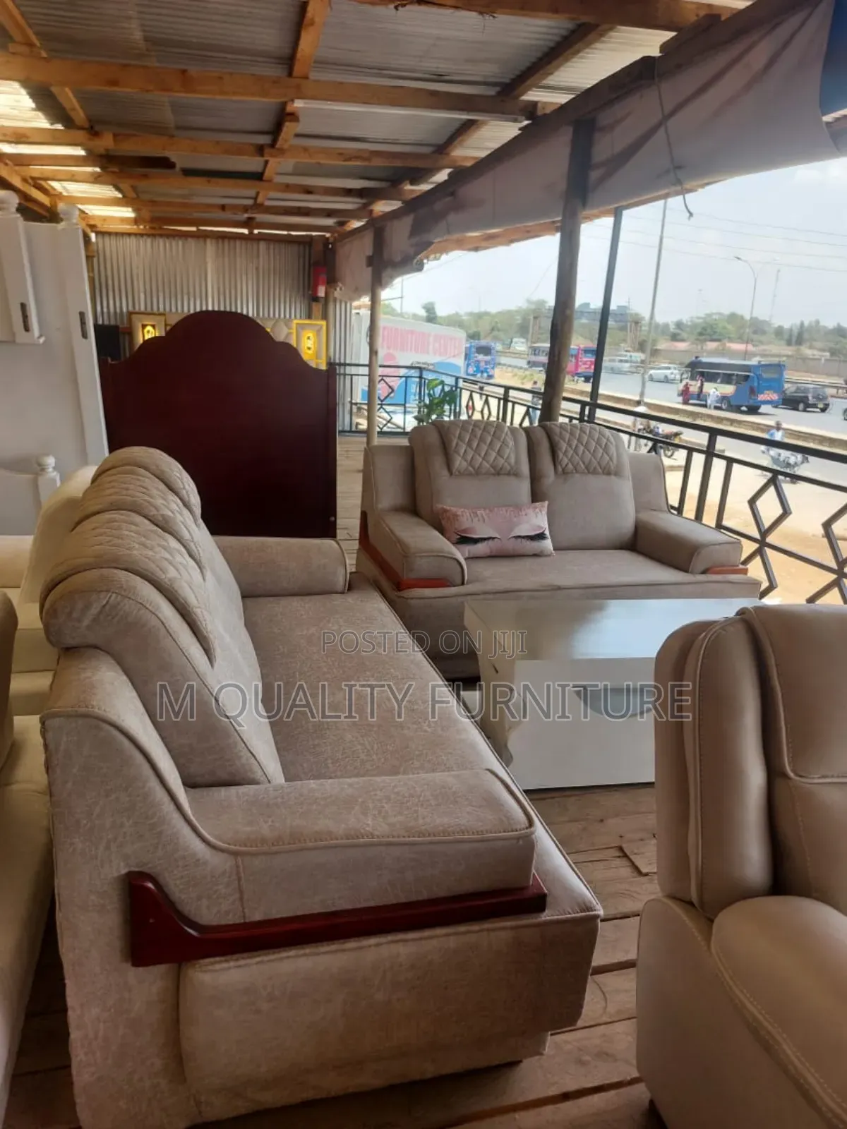 5 Seater Indoor Elegant Sofas