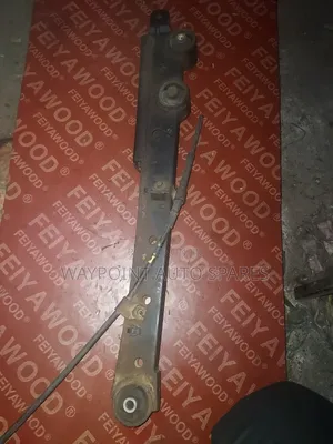 Rear Control Arm Toyota Passo