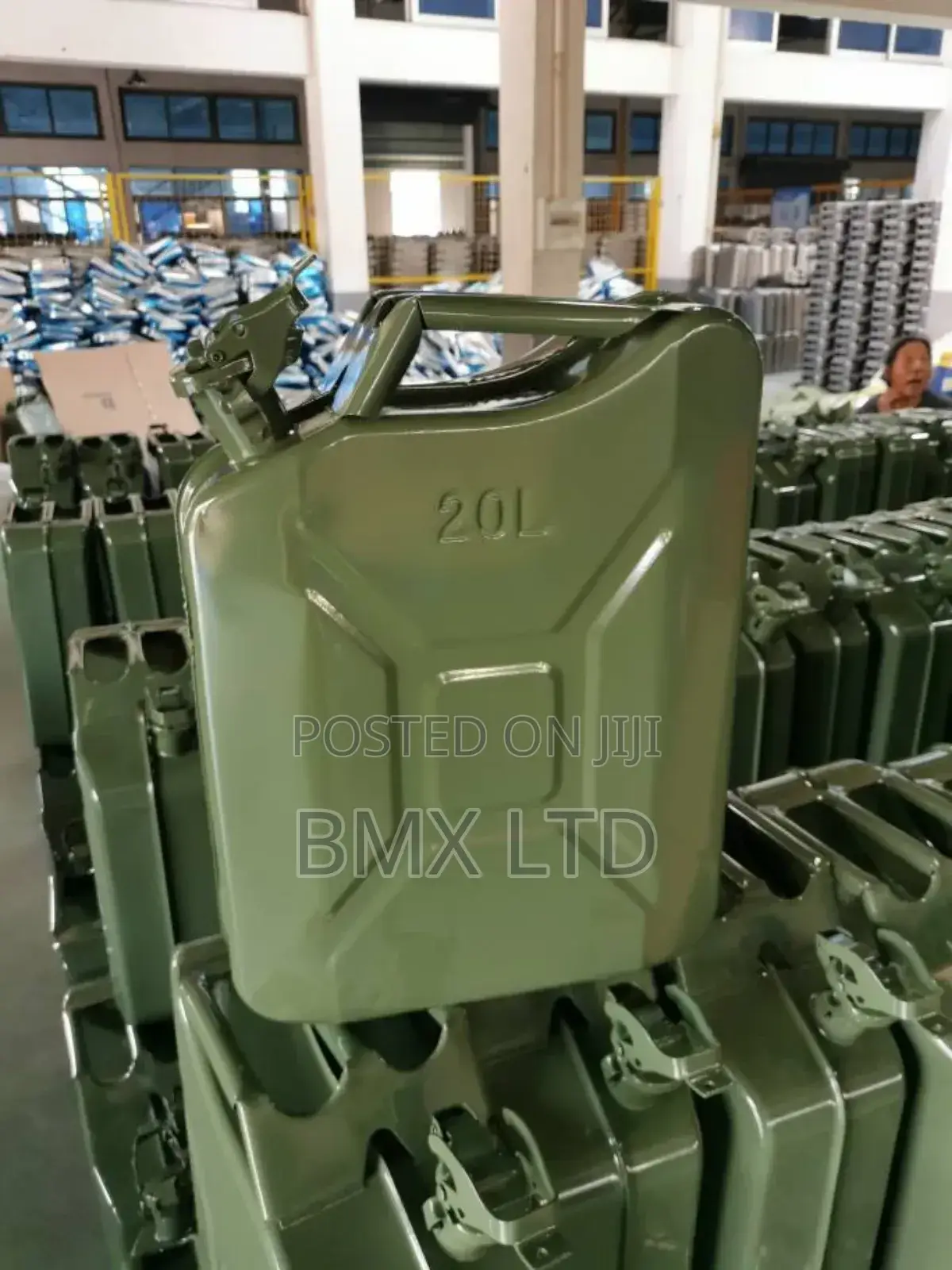 20l Military Grade Metal Petrol Jerrycan
