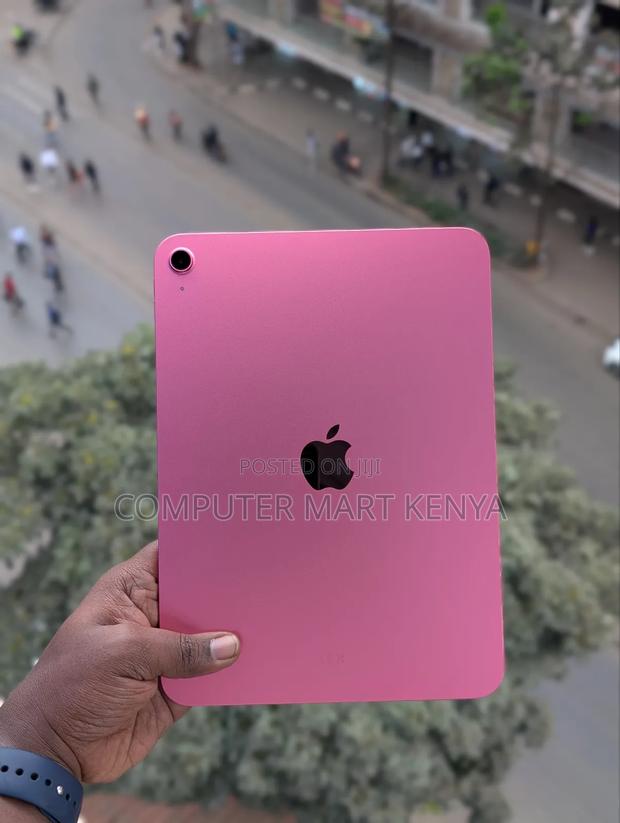 Apple iPad (2025) 128 GB Pink - main view