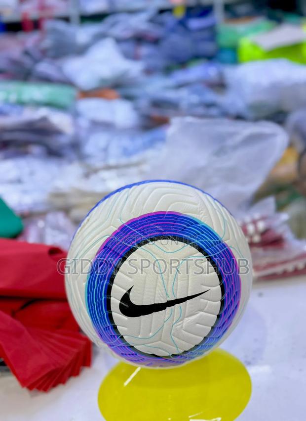 Premier League Balls 2025/2026 - thumbnail 8