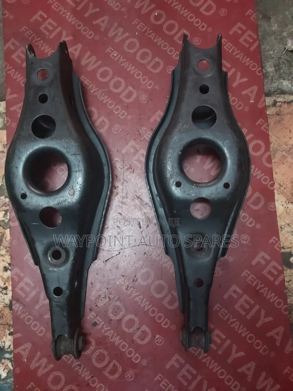 Rear Control Arms Toyota Rav4/Vanguard