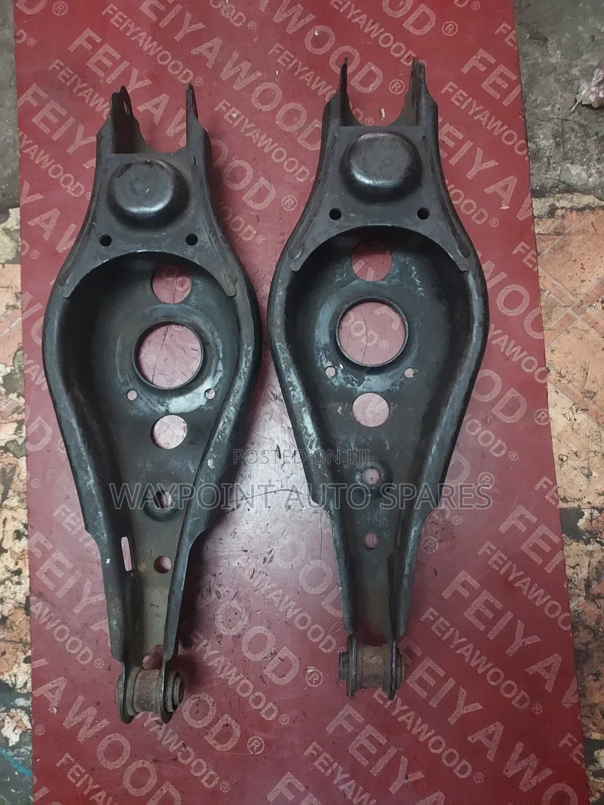 Rear Control Arms Toyota Rav4/Vanguard