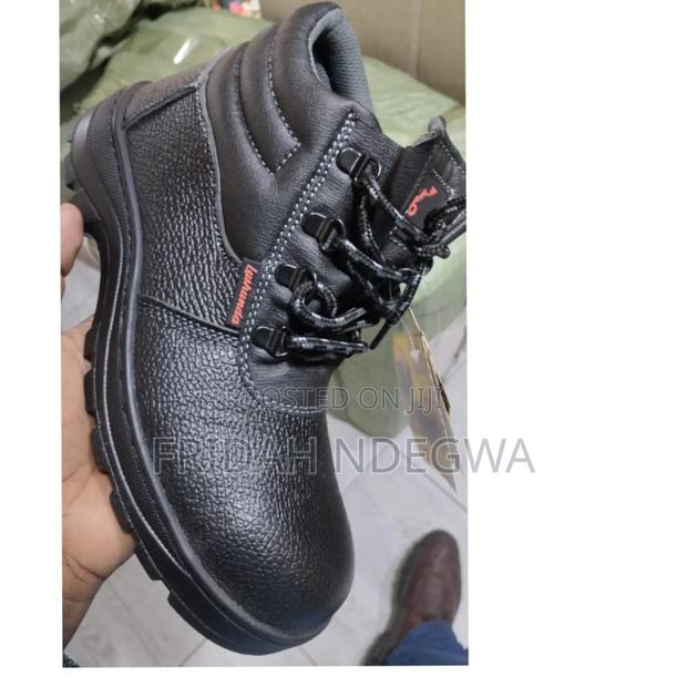 Safety Shoes - main view