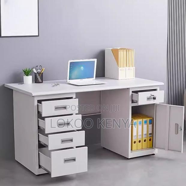 Office Desk : 1.2m Executive Wooden Office Desk