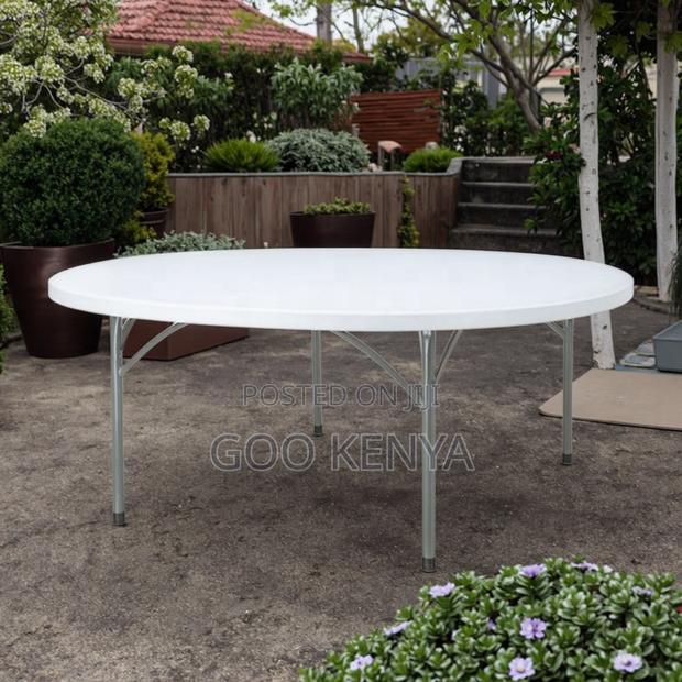 Outdoor Table; White Round Patio Dining Table for Outdoor Use