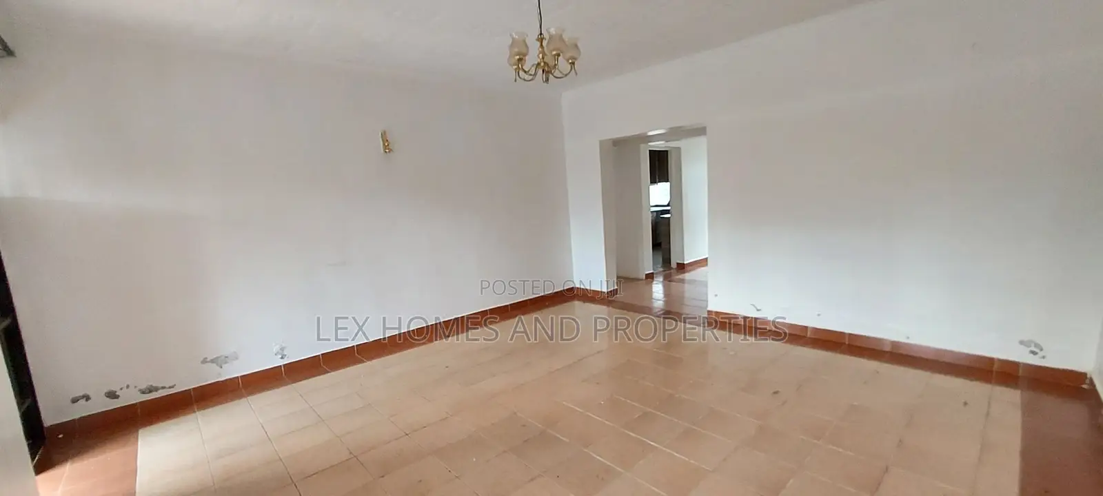 3bdrm Bungalow in Nkoroi for sale