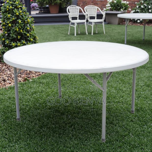 Outdoor Table; White Round Patio Dining Table for Outdoor Use - thumbnail 4