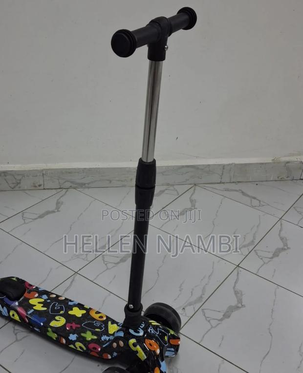 Scooter With Melody - main view