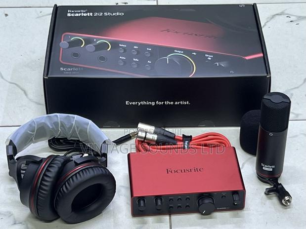 Focusrite Scarlett 2i2 4th Gen Usb Audio Interface Complete Bundle - thumbnail 2