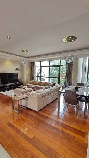 5bdrm Villa in Karen for rent