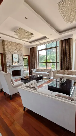 5bdrm Villa in Karen for rent