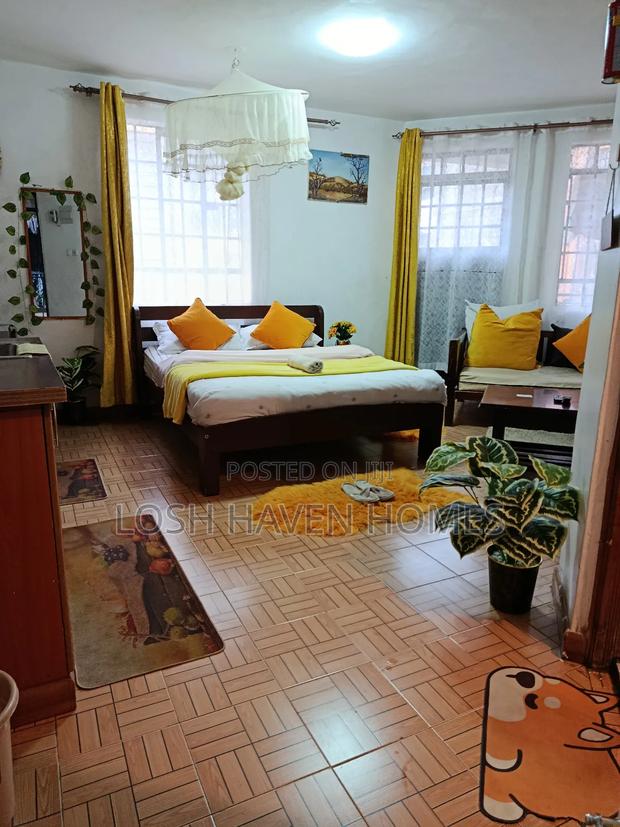 Executive Furnished Studio Near TRM Mall, Roysambu – Affordable - thumbnail 6