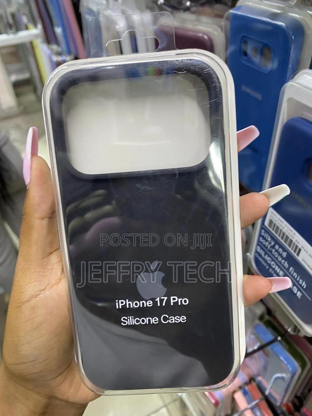 Youksh Apple iPhone 17 Pro Soft Liquid Silicon Case - main view