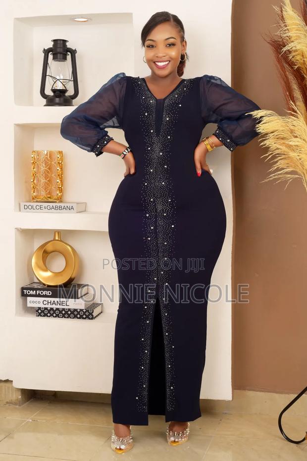 Navy Blue Gowns/Evening Wear/Dinner Gowns
