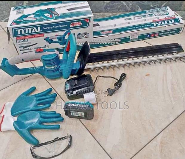 Cordless Hedge Trimmer (Total) - main view