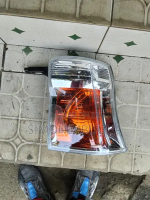 Nissan Caravan E25 Cornelight