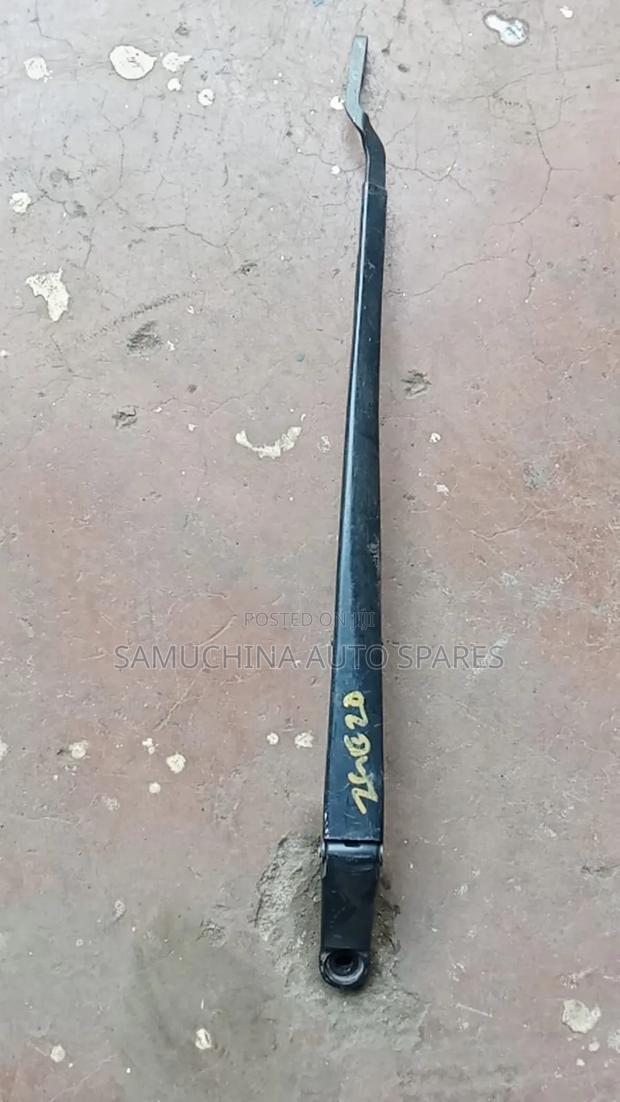 Front Wiper Arm Toyota Wish Zge20