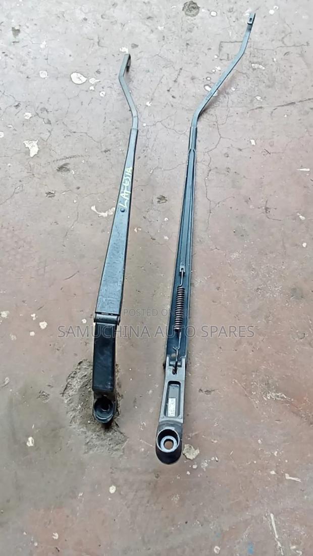 Front Wiper Arm Nissan Lafesta, Mazda Premacy