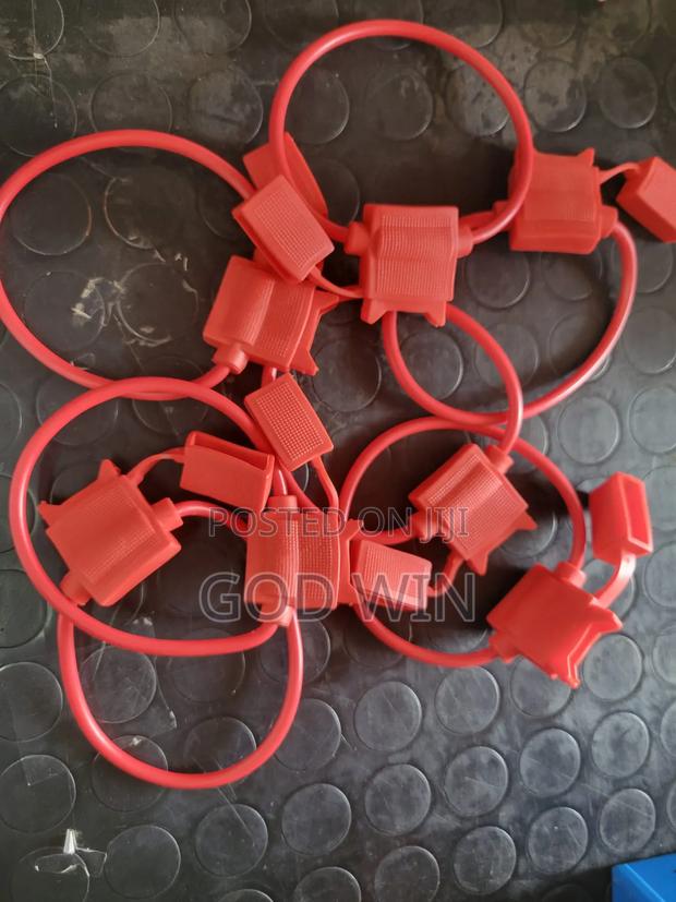 Fuse Holder - main view