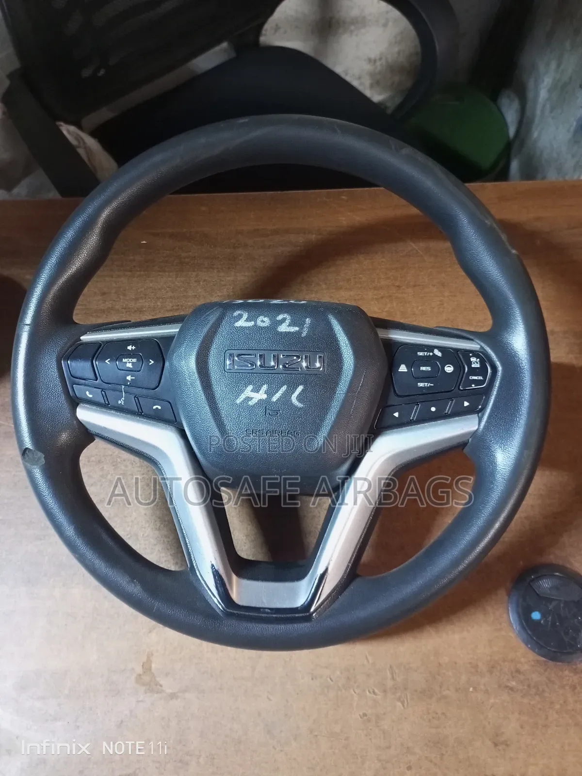 Isuzu Mux / D Max Steering Wheel