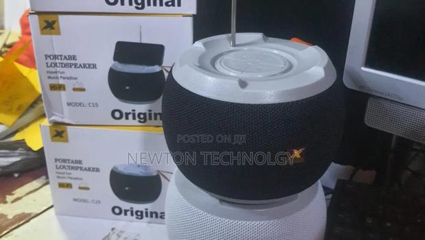 C15 Bluetooth Speaker Available in Black and White