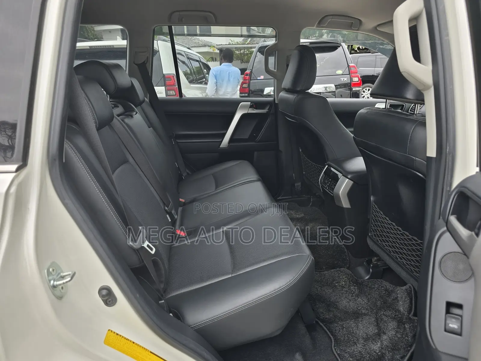Toyota Land Cruiser Prado 2018 White