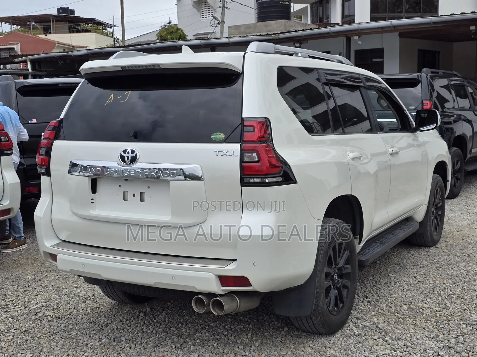 Toyota Land Cruiser Prado 2018 White