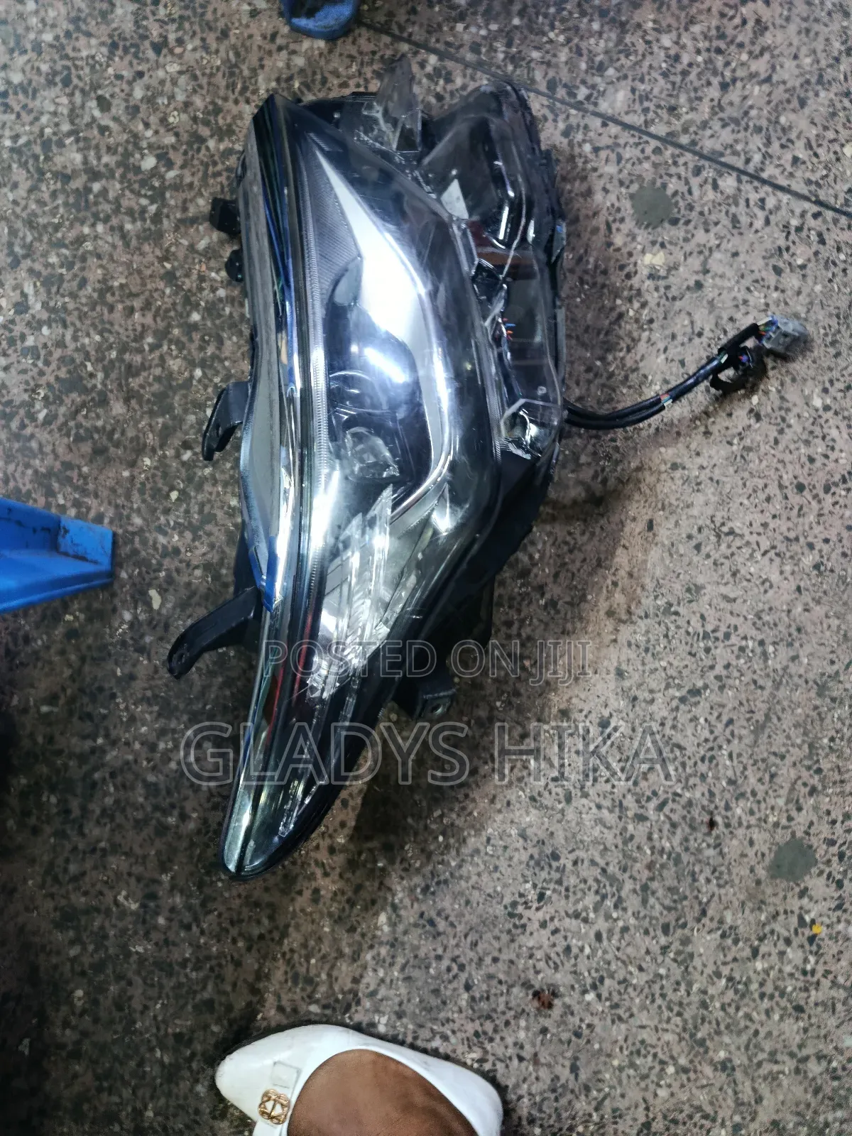 Ex Japan Headlight for Auris New