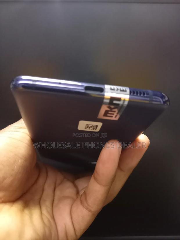 Samsung Galaxy S20 FE 128 GB Blue - thumbnail 3