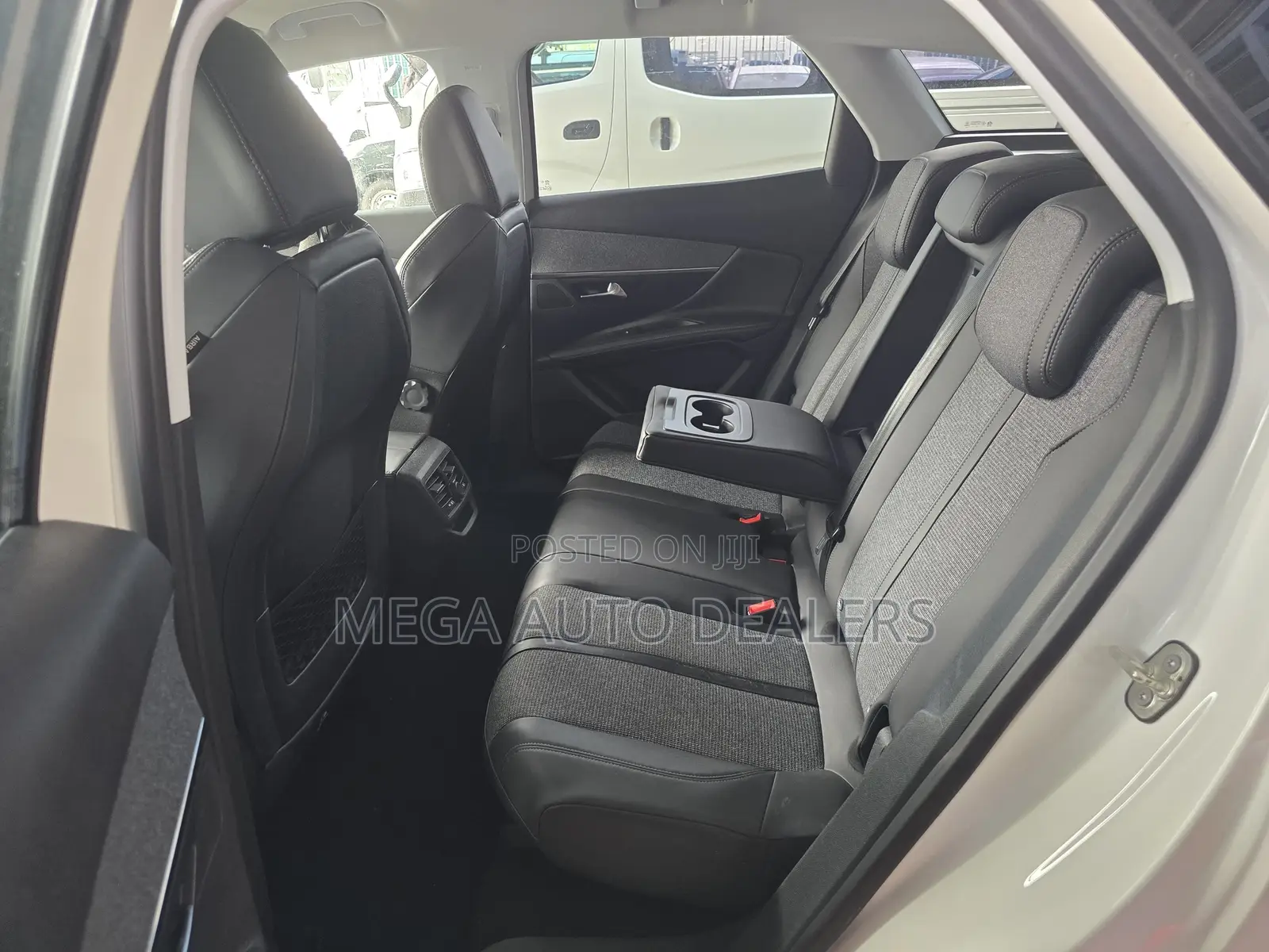 Peugeot 3008 2018 White