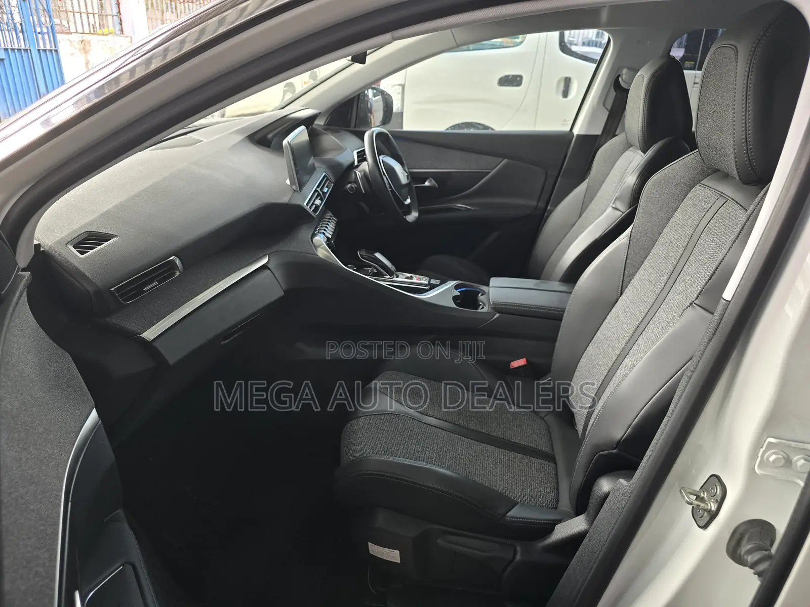 Peugeot 3008 2018 White