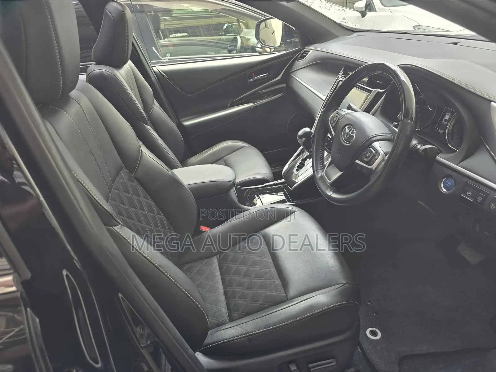Toyota Harrier 2019 Black
