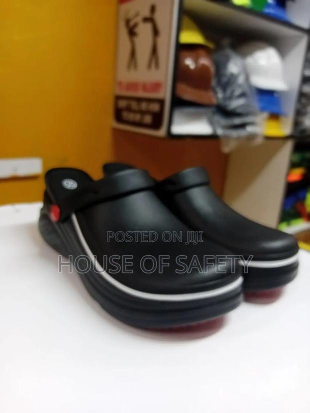 Lightweight Safety Crocs - thumbnail 3