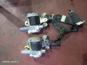 Harrier 240 Seatbelts