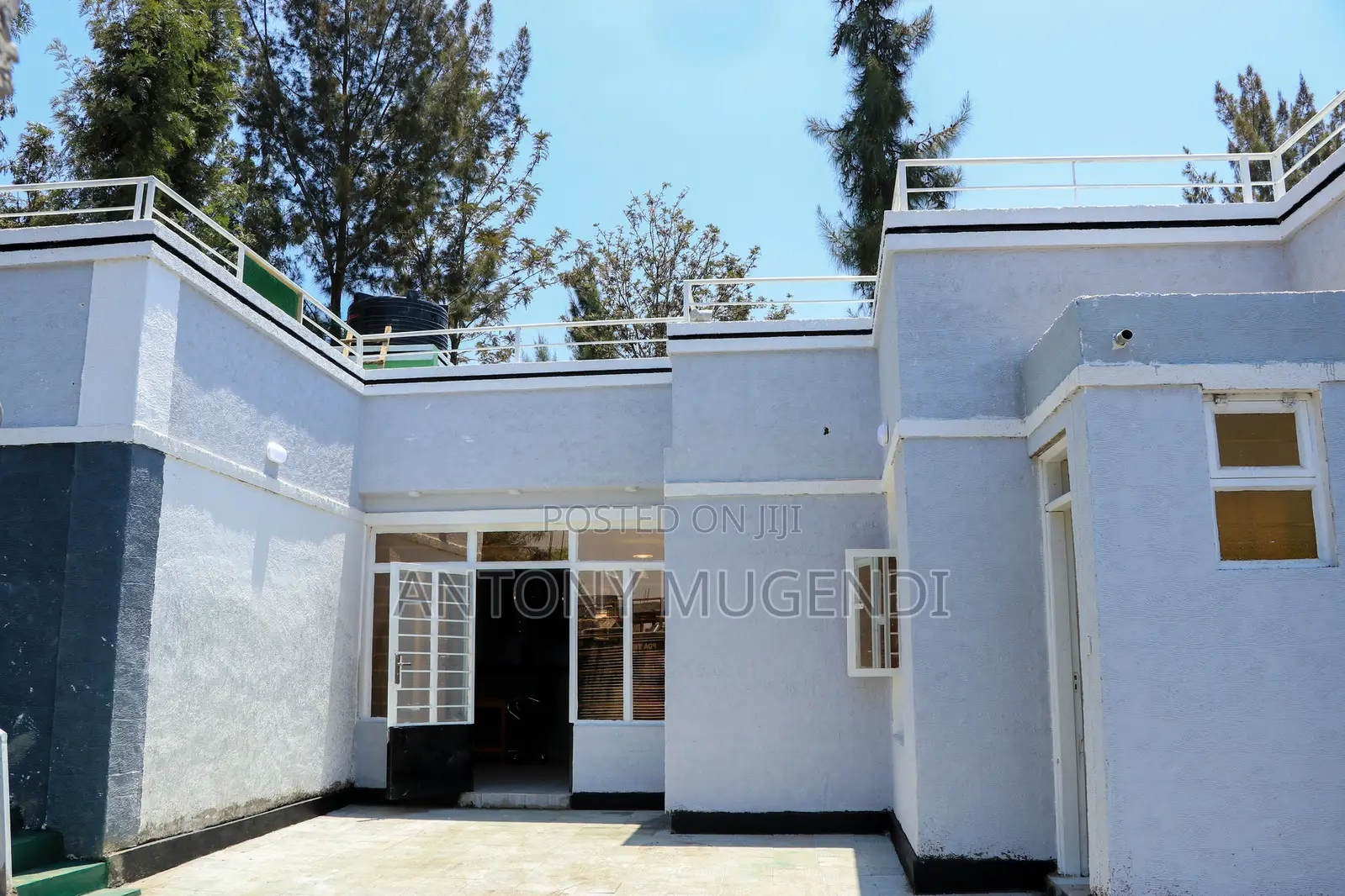 Furnished 5bdrm Bungalow in Mugutha, Murera for sale