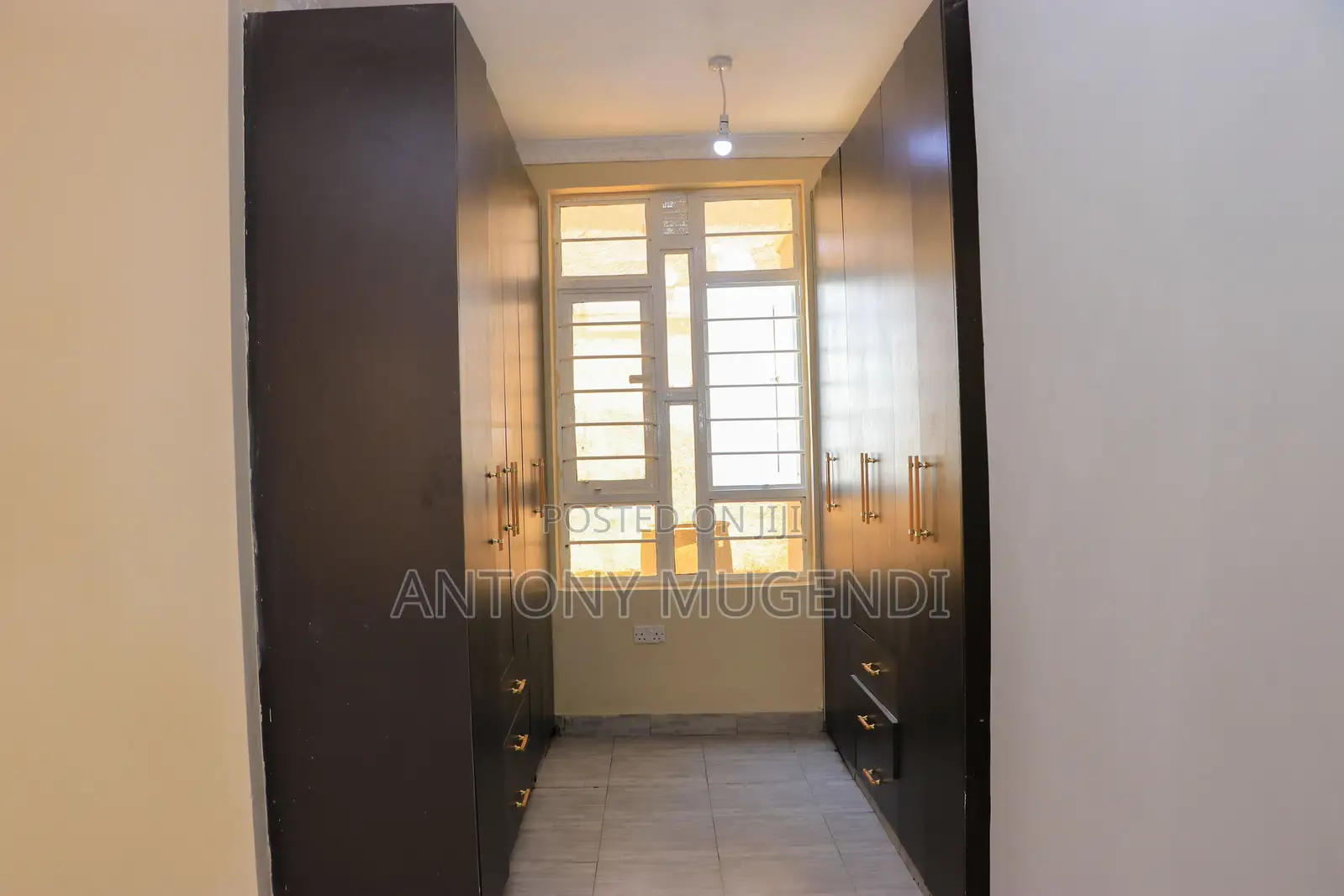 Furnished 5bdrm Bungalow in Mugutha, Murera for sale