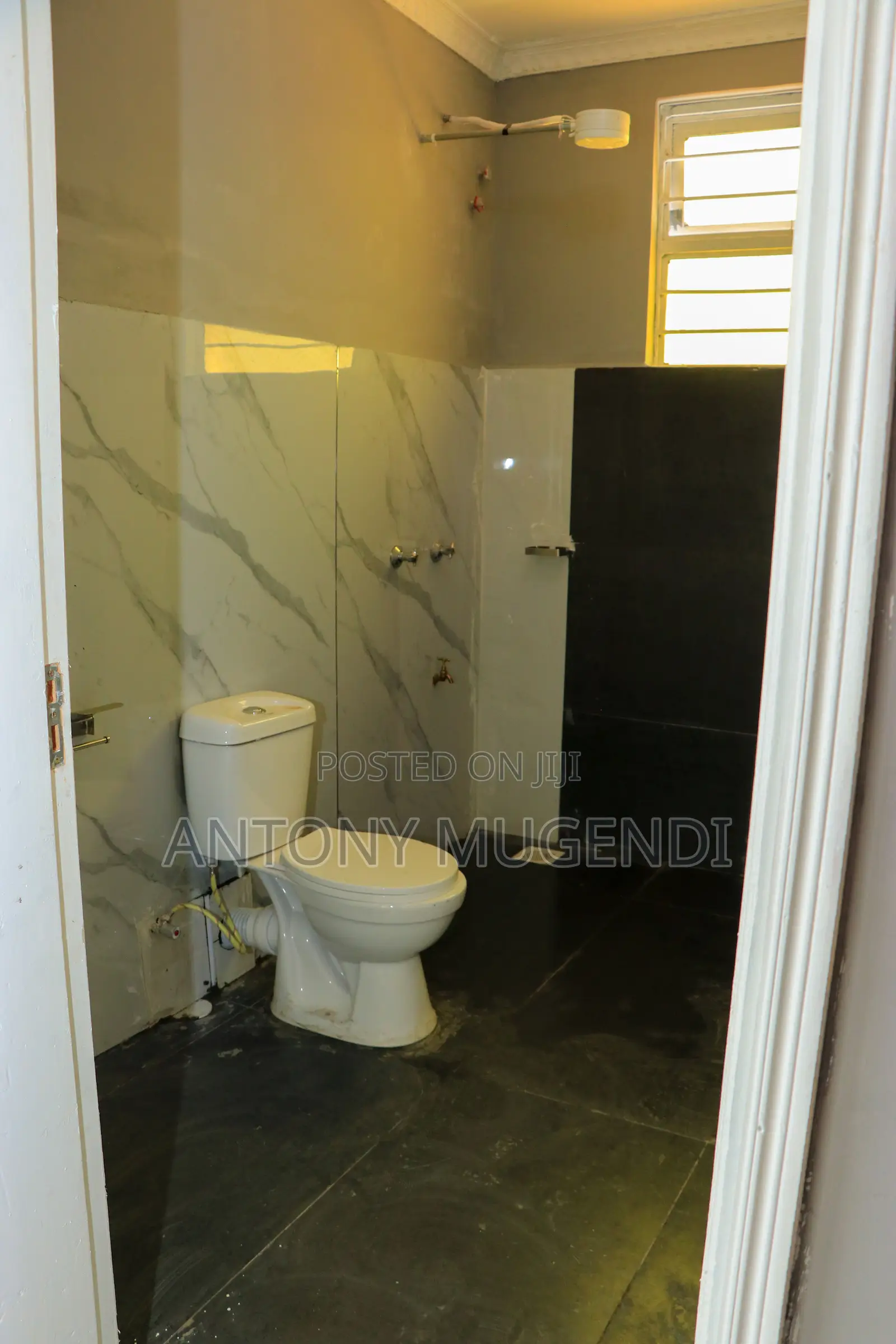 Furnished 5bdrm Bungalow in Mugutha, Murera for sale