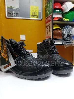 Industrial Breathability Boots for Safety