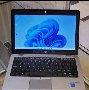 Laptop HP EliteBook 820 G1 4GB Intel Core I5 SSD 500GB
