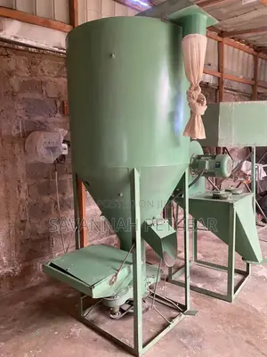 Animal Feed Mill Crusher Mixer (Used but in Good Condition) -3 Phase