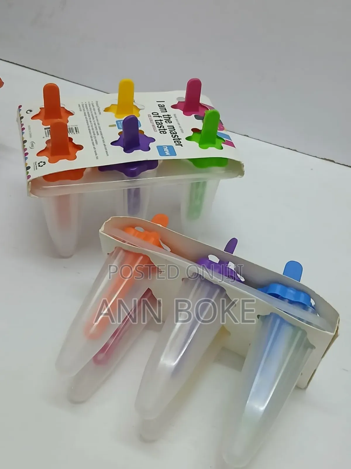*6 PCS Multicoloured Popsicle/Ice Cream Maker*