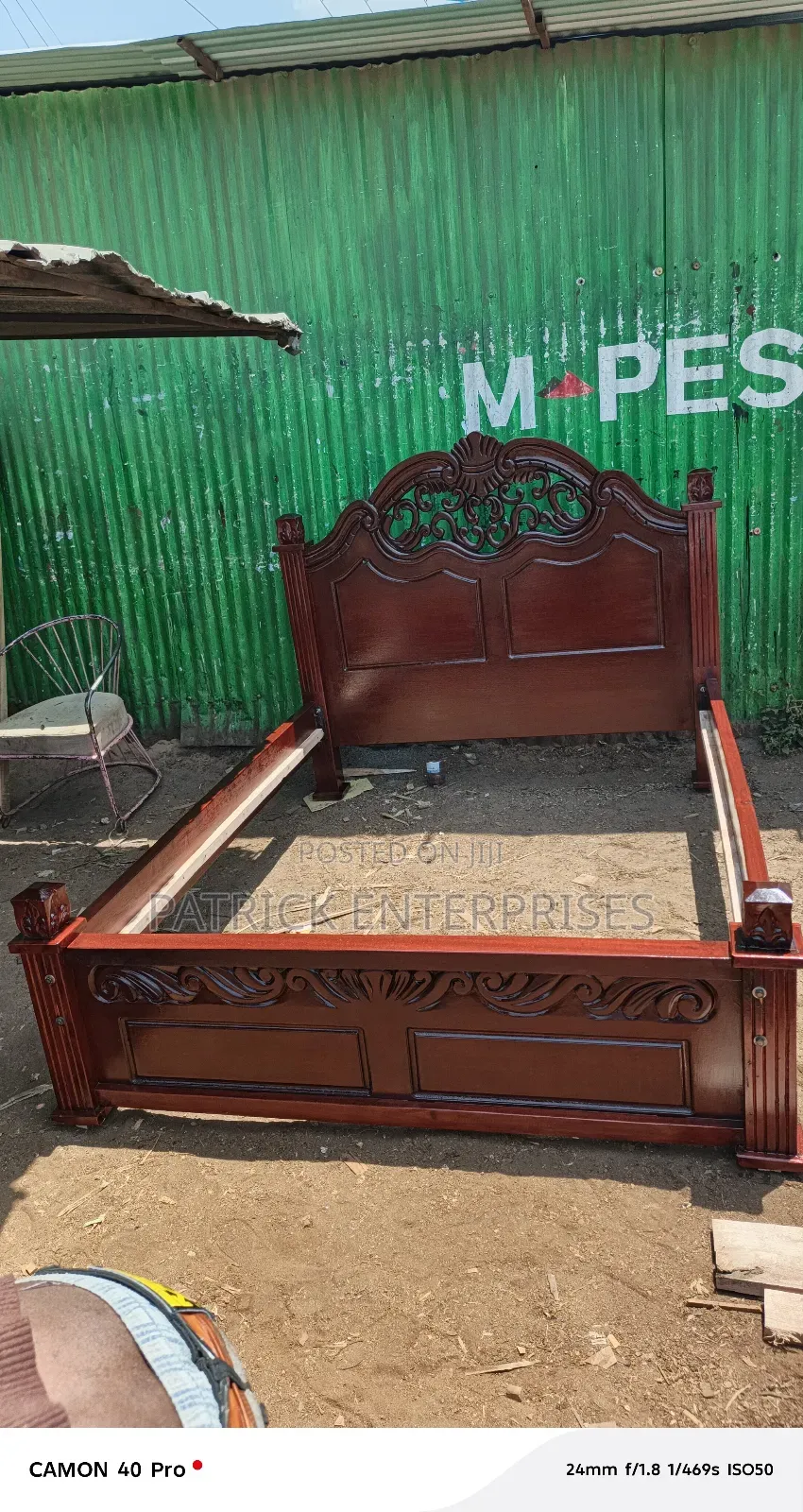 Modern King Size Mahogany Bed 5 By 6 Fitt