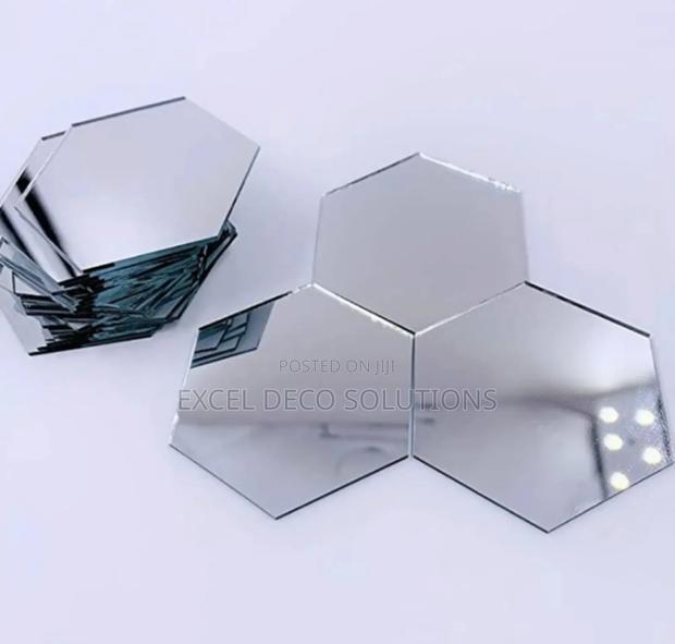 Stylish Hexagon Mirrors – A Must-Have for Modern Homes